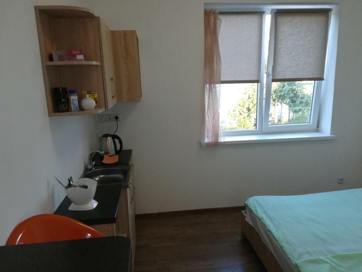 ברסט Guest House Аirport מראה חיצוני תמונה