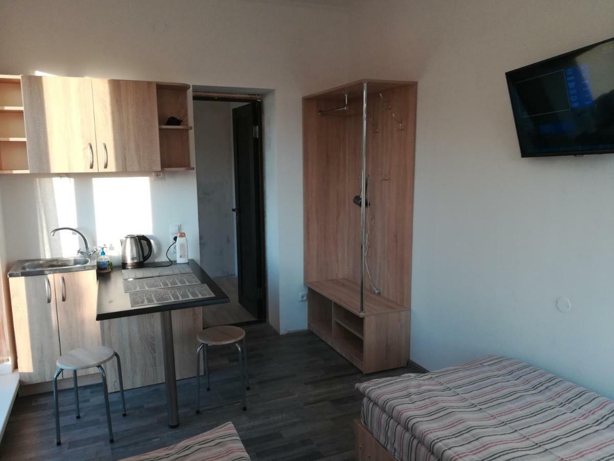 ברסט Guest House Аirport מראה חיצוני תמונה